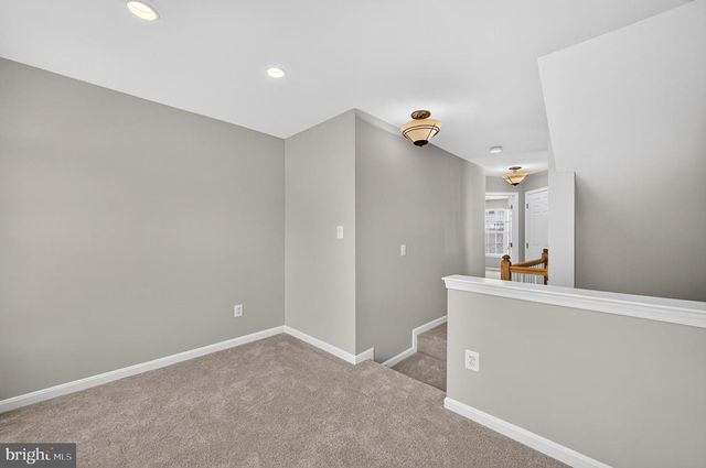 26025 MURREY DR, Chantilly, VA 20152