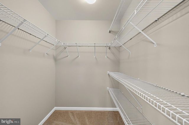 26025 MURREY DR, Chantilly, VA 20152