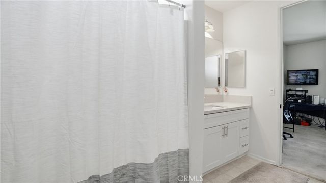 4727 W Vahan Court, Lancaster, CA 93536