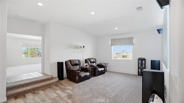 4727 W Vahan Court, Lancaster, CA 93536