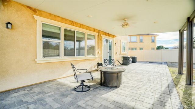 4727 W Vahan Court, Lancaster, CA 93536