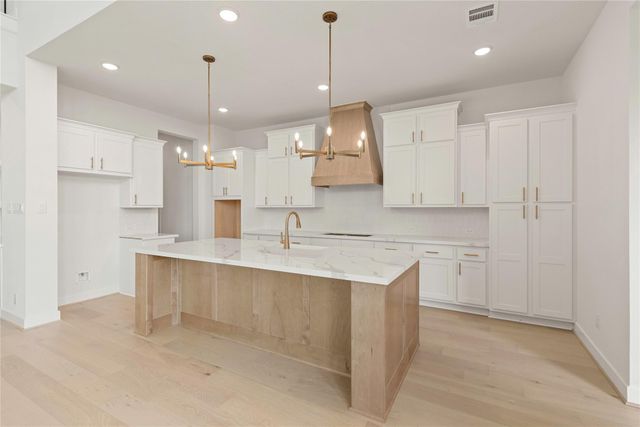 15739 Saffron Summer Street, Conroe, TX 77302