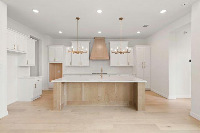 15739 Saffron Summer Street, Conroe, TX 77302