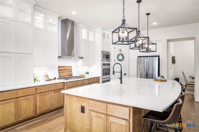 1411 Lyme Park, Bulverde, TX 78163