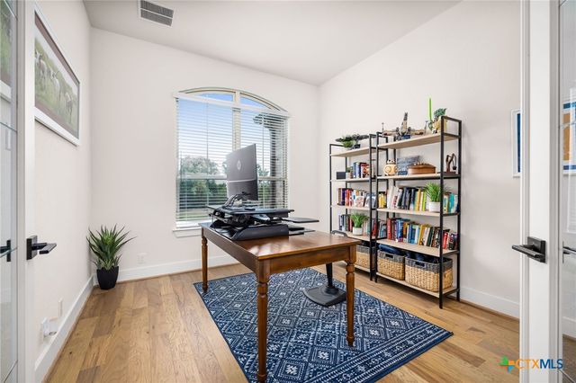 1411 Lyme Park, Bulverde, TX 78163