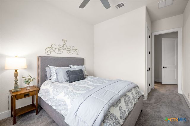 1411 Lyme Park, Bulverde, TX 78163