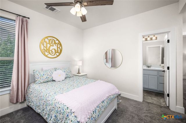 1411 Lyme Park, Bulverde, TX 78163