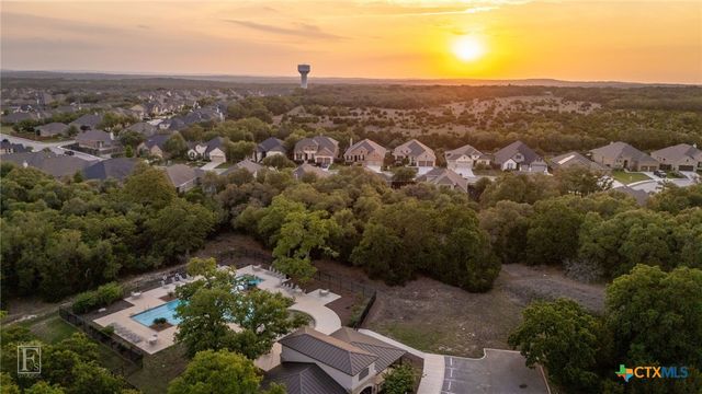 1411 Lyme Park, Bulverde, TX 78163