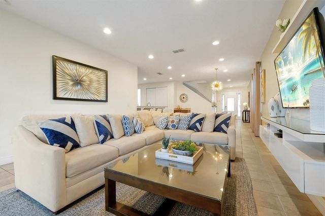 220 PENDANT COURT, Kissimmee, FL 34747