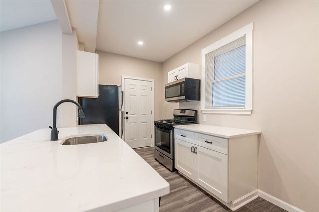 73 Pasadena St, Mt Washington, PA 15211