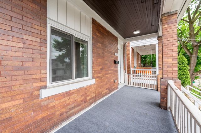 73 Pasadena St, Mt Washington, PA 15211
