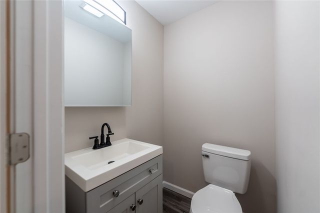 73 Pasadena St, Mt Washington, PA 15211