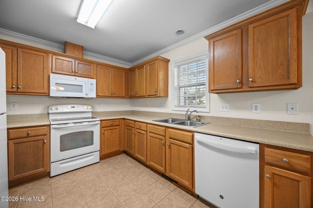 1136 Town Creek Road NE, Leland, NC 28451