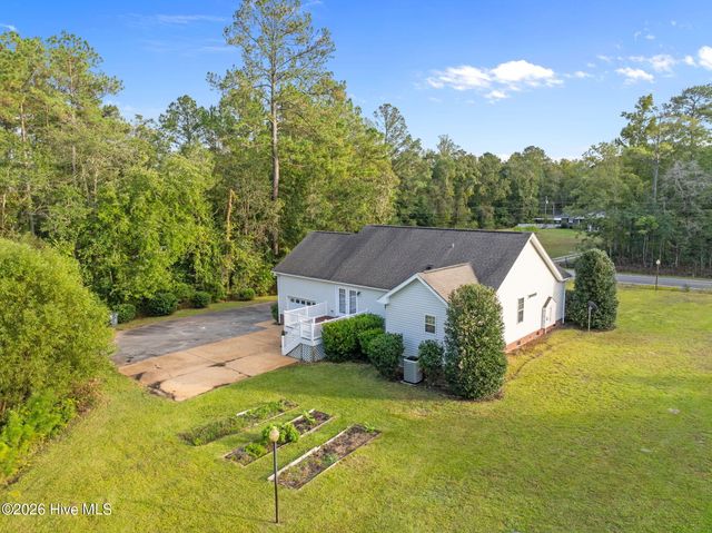 1136 Town Creek Road NE, Leland, NC 28451