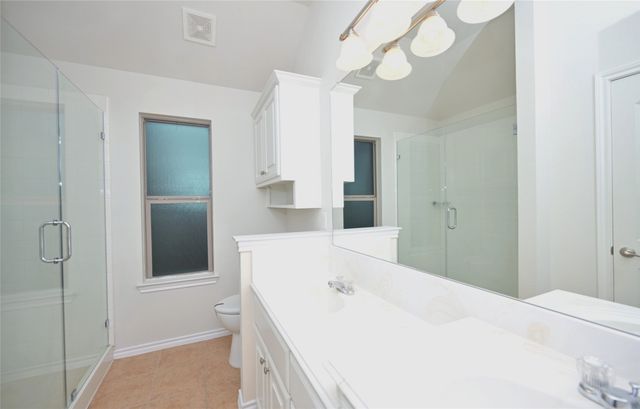 1204 Varacruz Drive, Arlington, TX 76010