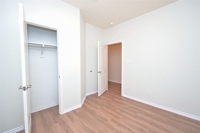 1204 Varacruz Drive, Arlington, TX 76010