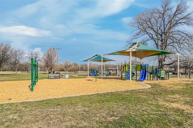 1204 Varacruz Drive, Arlington, TX 76010