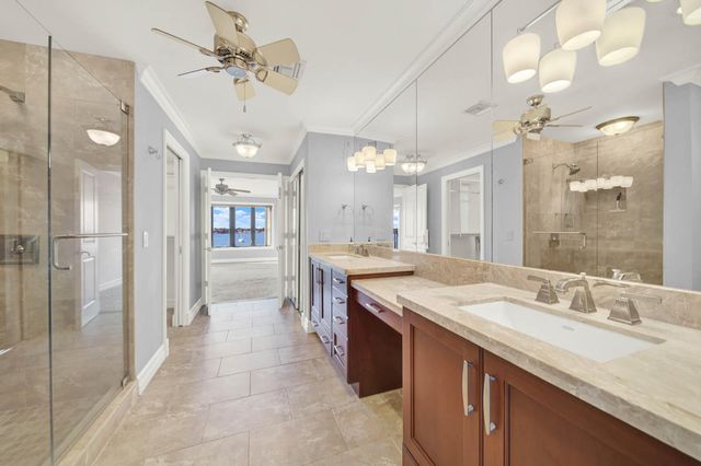 624 SW Saint Lucie Crescent 406, Stuart, FL 34994