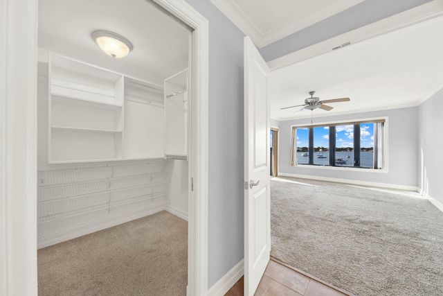 624 SW Saint Lucie Crescent 406, Stuart, FL 34994