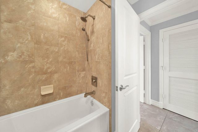 624 SW Saint Lucie Crescent 406, Stuart, FL 34994