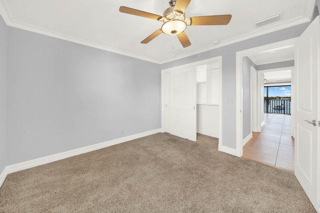 624 SW Saint Lucie Crescent 406, Stuart, FL 34994