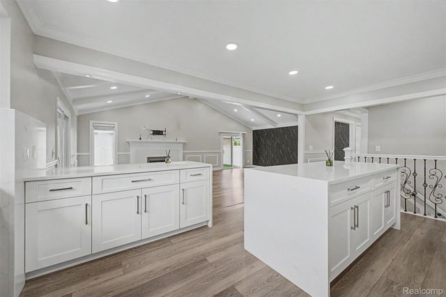 35105 Wellston Avenue, Sterling Heights, MI 48312