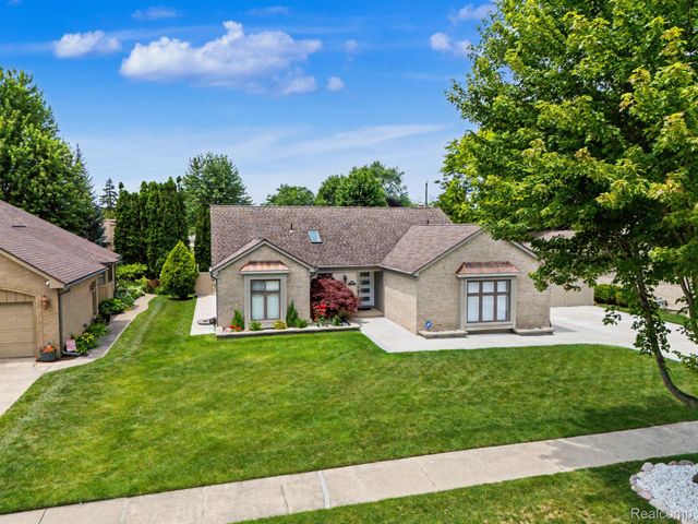 35105 Wellston Avenue, Sterling Heights, MI 48312