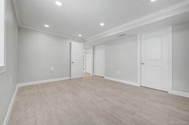 35105 Wellston Avenue, Sterling Heights, MI 48312