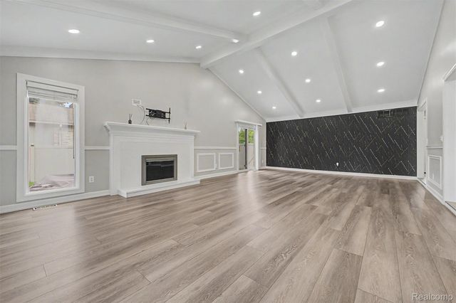 35105 Wellston Avenue, Sterling Heights, MI 48312