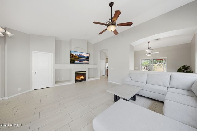 29426 N 51ST Place, Cave Creek, AZ 85331