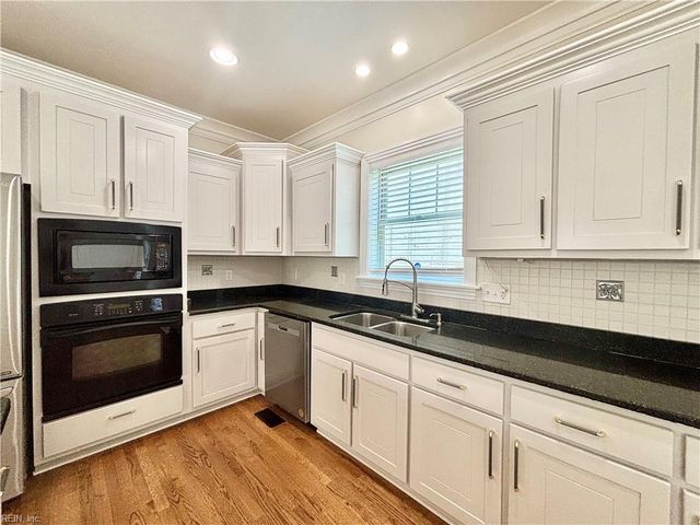 259 W Ocean View AVE, Norfolk, VA 23503