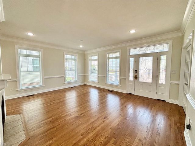 259 W Ocean View AVE, Norfolk, VA 23503