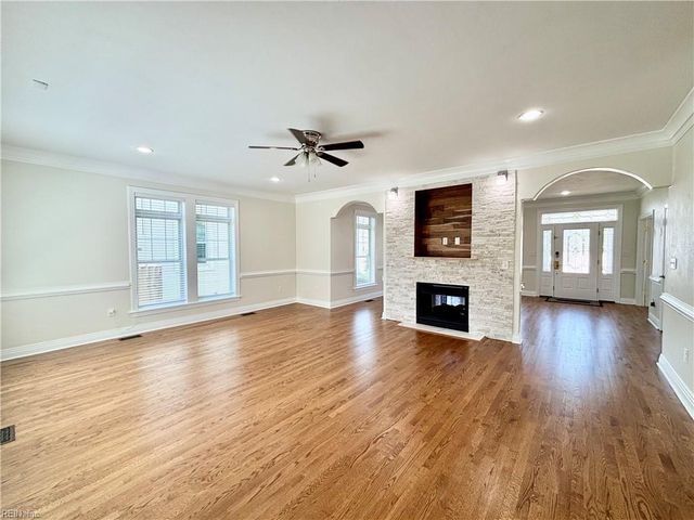 259 W Ocean View AVE, Norfolk, VA 23503