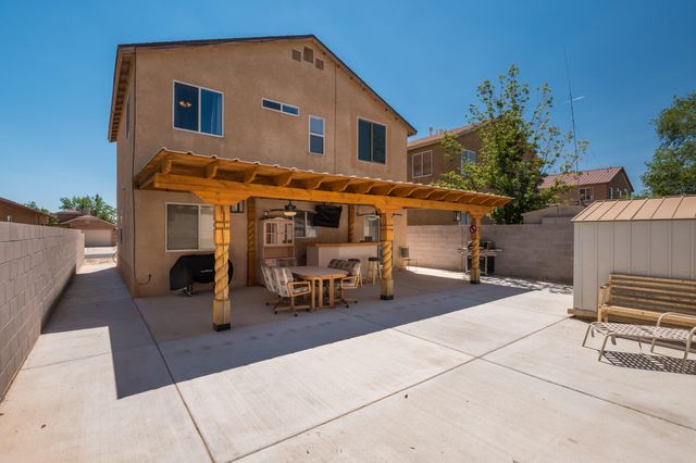 6123 CYONUS Avenue NW, Albuquerque, NM 87114