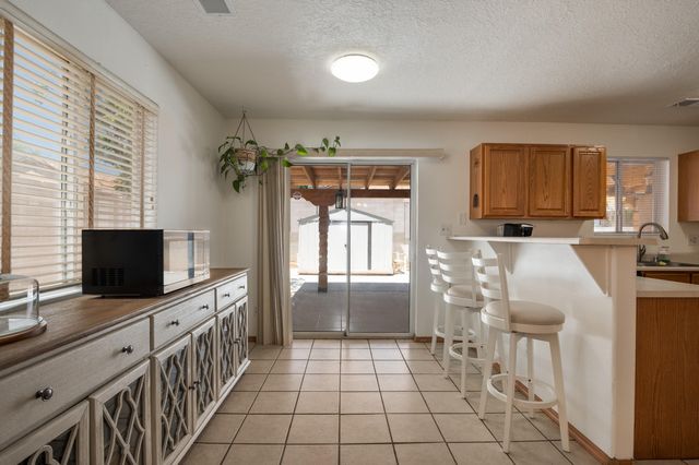 6123 CYONUS Avenue NW, Albuquerque, NM 87114