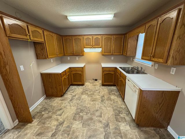 1873 PEBBLE LAKE DRIVE, Birmingham, AL 35235