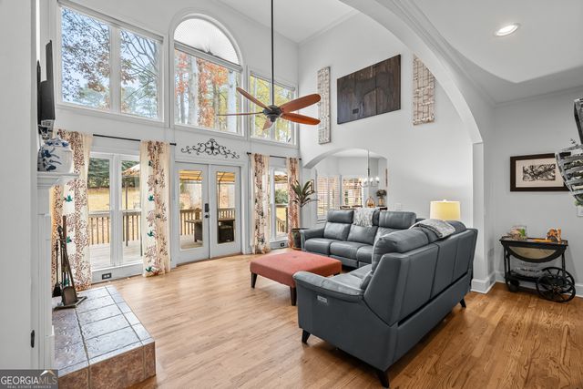 301 Dogwood Heights, Canton, GA 30114