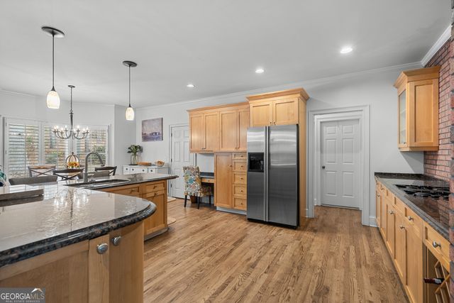 301 Dogwood Heights, Canton, GA 30114