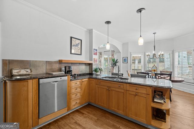 301 Dogwood Heights, Canton, GA 30114