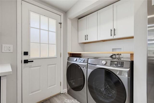 6564 Kelvin Avenue, Los Angeles, CA 91306