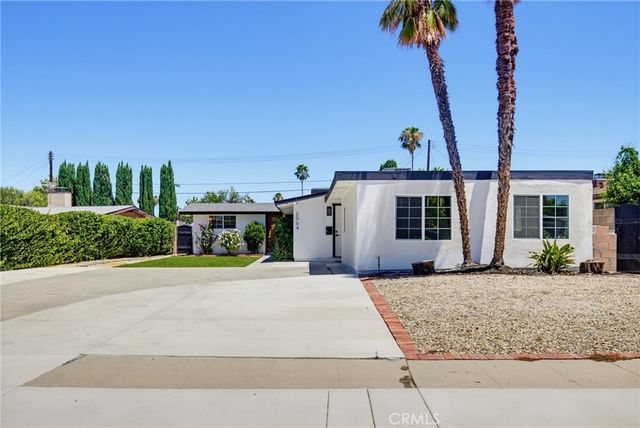 6564 Kelvin Avenue, Los Angeles, CA 91306