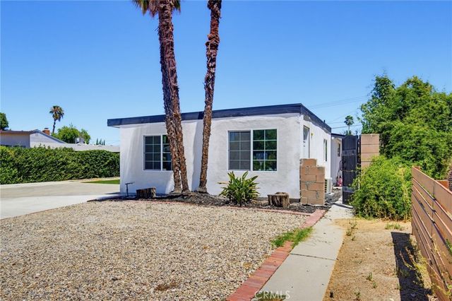6564 Kelvin Avenue, Los Angeles, CA 91306
