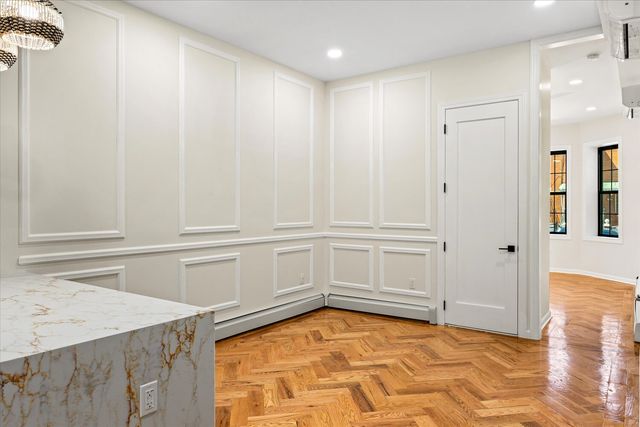 534 KOSCIUSZKO Street, New York City, NY 11221