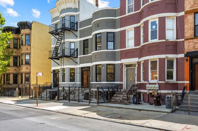 534 KOSCIUSZKO Street, New York City, NY 11221