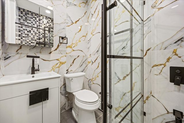 534 KOSCIUSZKO Street, New York City, NY 11221