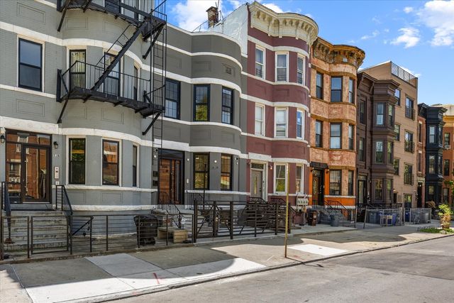 534 KOSCIUSZKO Street, New York City, NY 11221