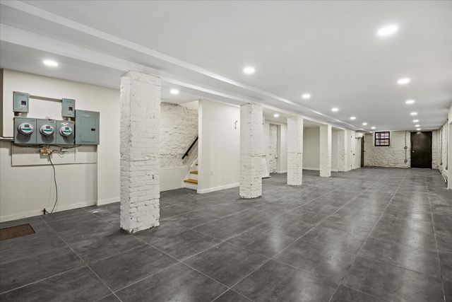 534 KOSCIUSZKO Street, New York City, NY 11221