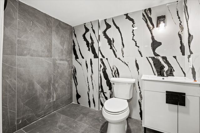 534 KOSCIUSZKO Street, New York City, NY 11221