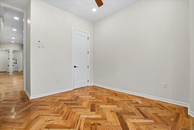 534 KOSCIUSZKO Street, New York City, NY 11221