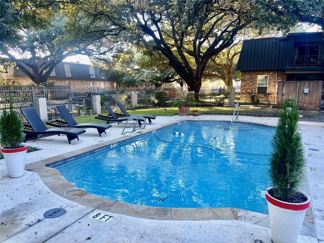 5212 Fleetwood Oaks Avenue 201 Bldg G, Dallas, TX 75235
